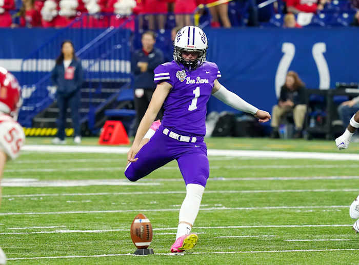 Ben Davis vs Crown Point IHSAA 6A Final November 25, 2023 Photo-Tyler Hart48